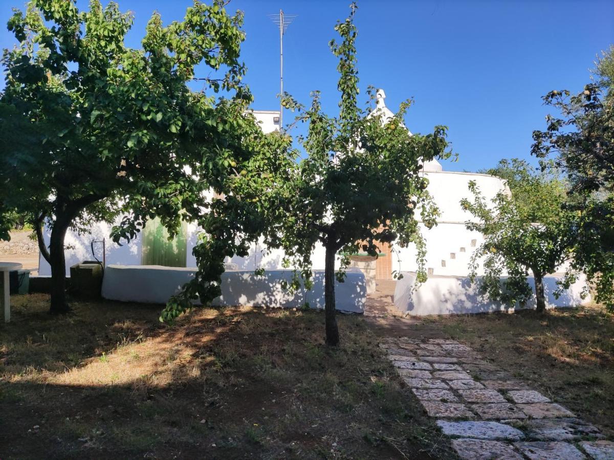 Апартаменты Trullo Sole E Vento Каровиньо Экстерьер фото